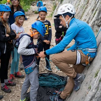 escalade-enfants-aravis.jpg