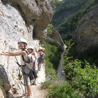 via-ferrata-gorges-agnielles-1.jpg