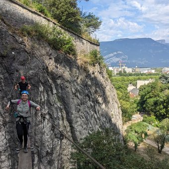 via-ferrata-bastille-grenoble-1.jpg