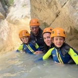 Canyoning pour enfants de 4 à 8 ans (Castellane)