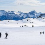 Snowshoeing and yoga in the southern Vercors