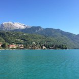 Immersion in the heart of life above Annecy lake