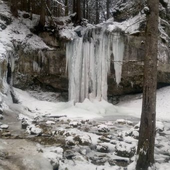 cascade-glace-fauge-vercors.jpg