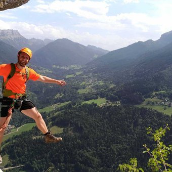 via-ferrata-roche-veyrand.jpg