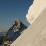 Ice climbing in the Aravis (Haute-Savoie)