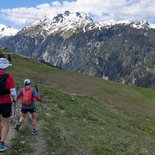 Trail running on the ridges of Beaufortain (Savoie)