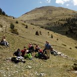 4 seasons yoga and hiking in the Drôme