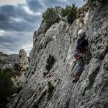 Discovery and improvement climbing in the Calanques