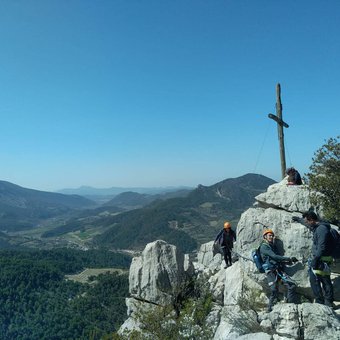 via-ferrata-saint-julien-1.jpg