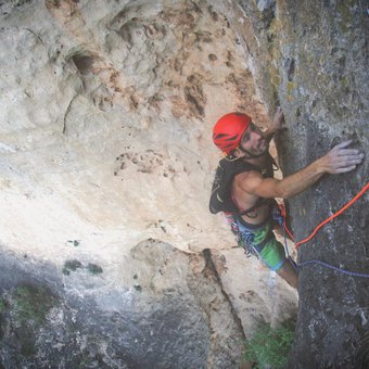 grande-voie-escalade-haute-savoie-1.jpg